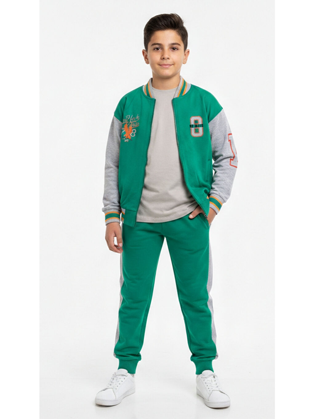 Gri Erkek Çocuk 2'li Takım Baskılı Kolej Yaka Fermuarlı Sweatshirt & Beli Paçası Lastikli Jogger Eşofma