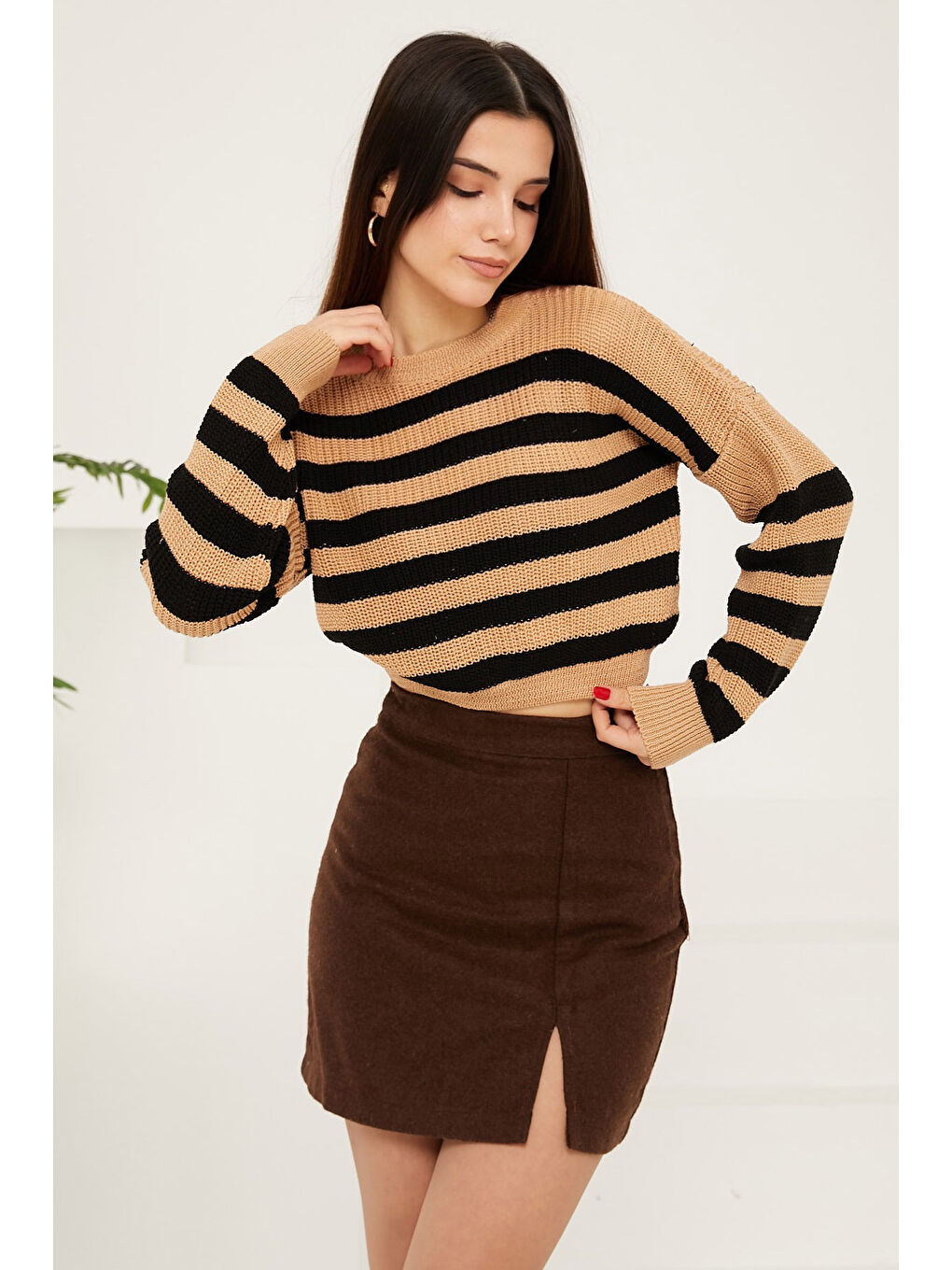 Çizgili Triko Crop Siyah Vizon - 27649-2