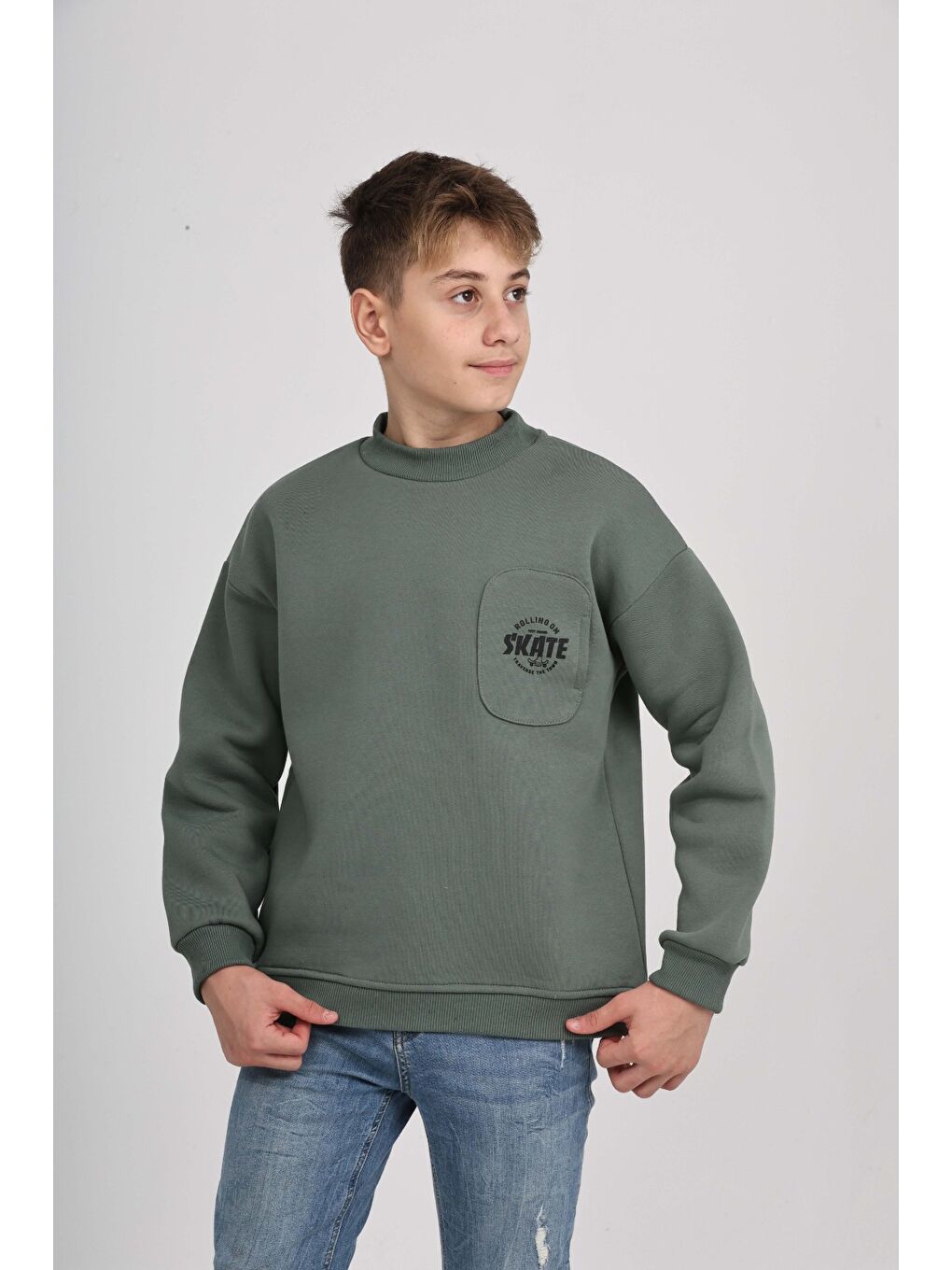 Yeşil Erkek Çocuk Cep Skate Baskılı Sweatshirt-2