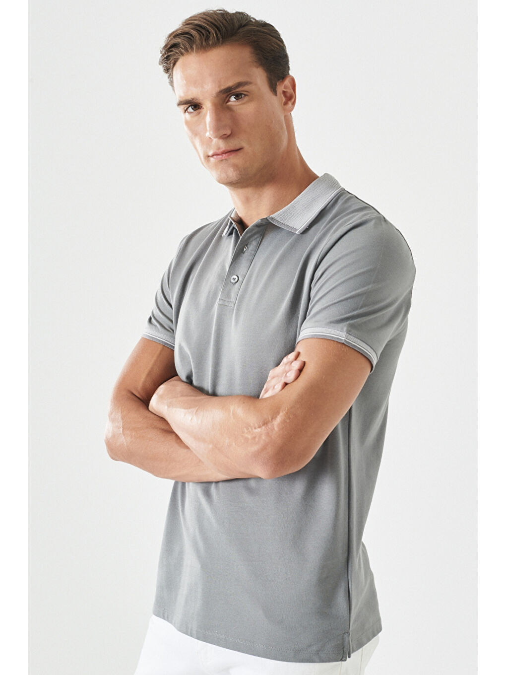 Siyah Erkek ACIK SIYAH-ACIK GRI-KOYU GRI Slim Fit Dar Kesim 3 'lü Kıvrılmaz Polo Yaka Tişört-1