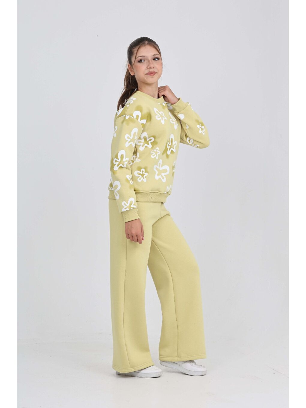 Yeşil Kız Çocuk Çiçek Baskılı Eşofman Takım-2