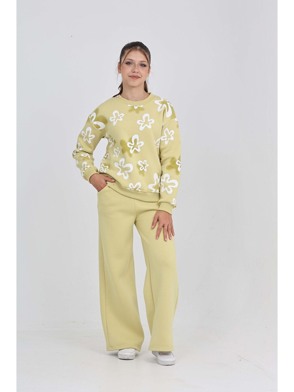 Yeşil Kız Çocuk Çiçek Baskılı Eşofman Takım-4