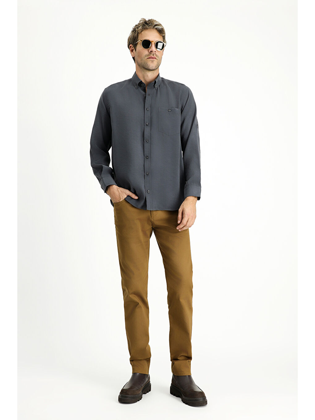 Antrasit Uzun Kol Regular Fit Düğmeli Yaka Spor Gömlek-1