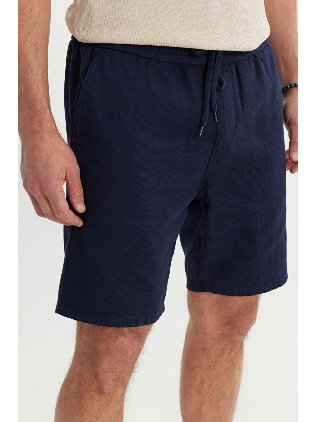 Erkek Lacivert-Açık Gri 2'li Paket %100 Pamuk Comfort Fit Beli Bağlamalı Flamlı Yan Cepli Şort-7