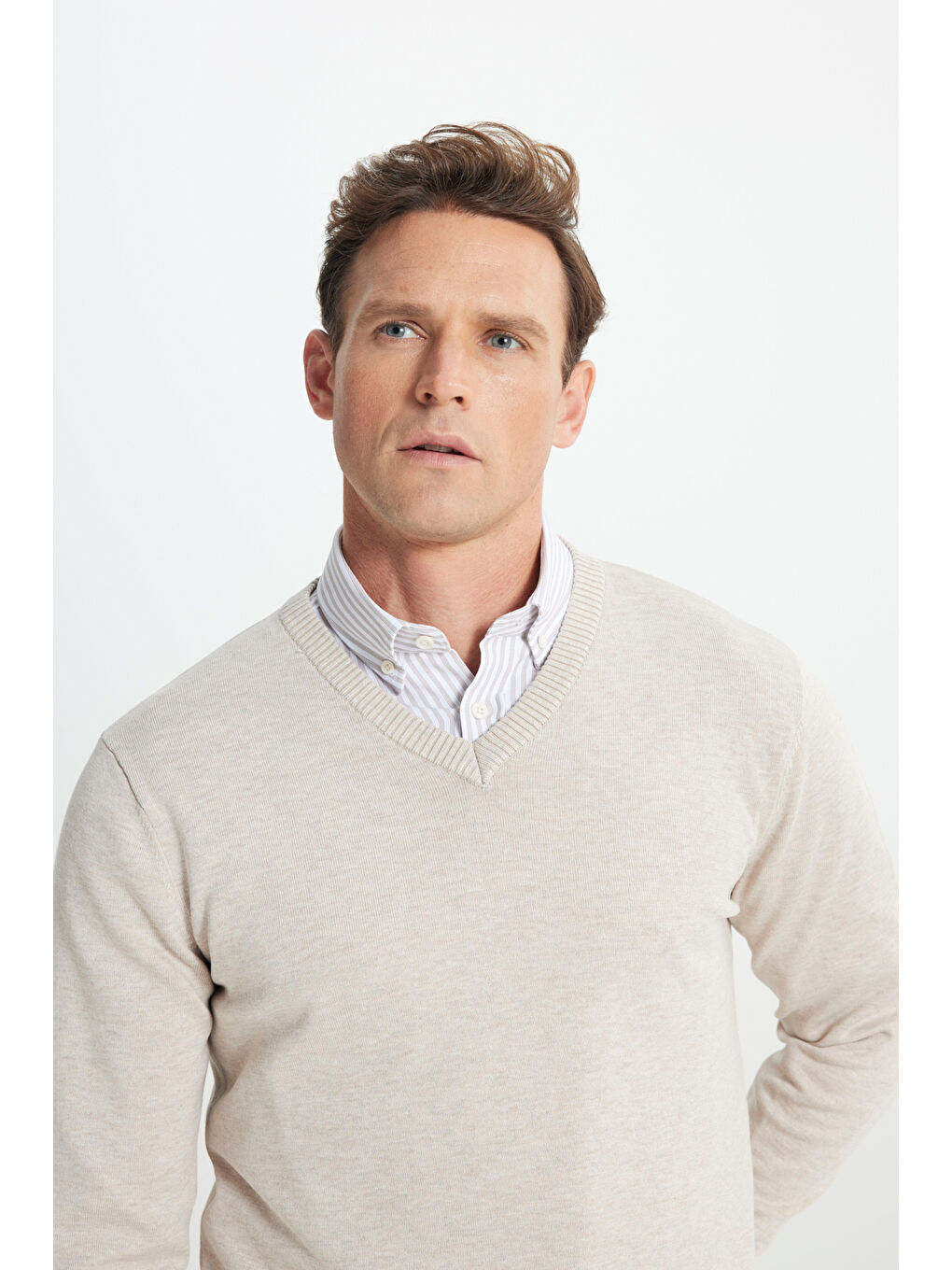 Erkek Bej Melanj Standart Fit Normal Kesim V Yaka Triko Kazak-4