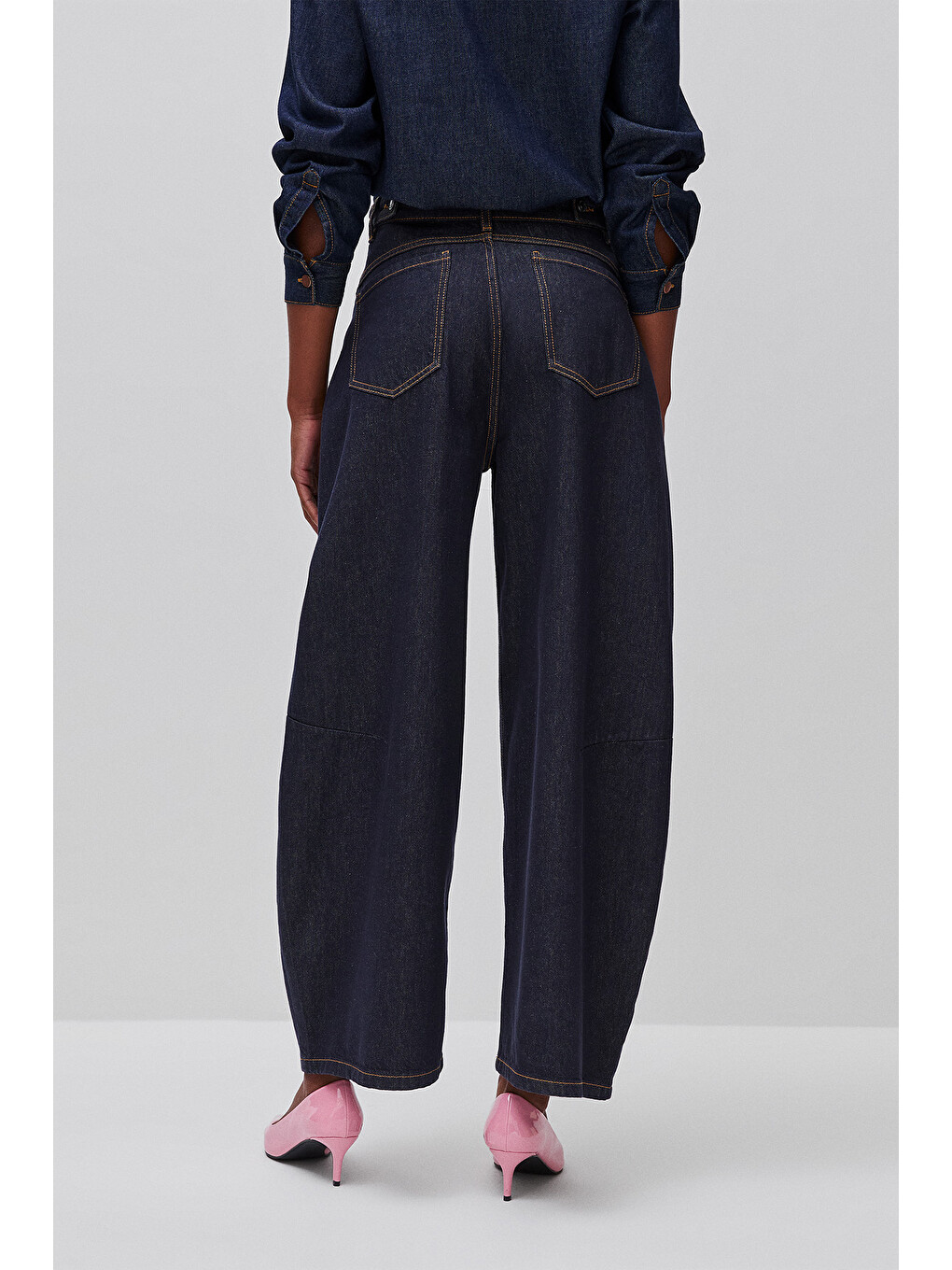 Kadın Koyu Mavi %100 Pamuk Cepli Denim Pantolon-1