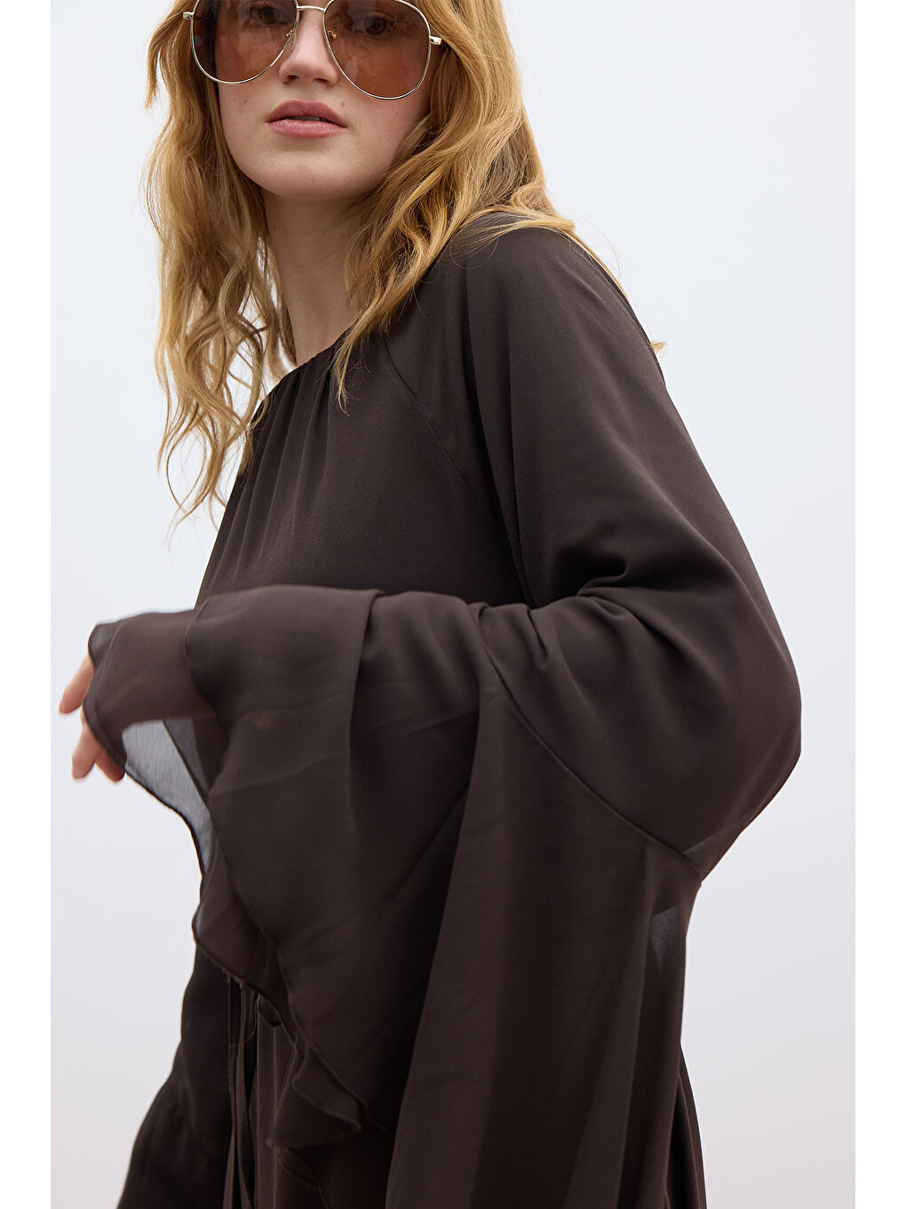 Şifon Volanlı Elbise Kahverengi-3