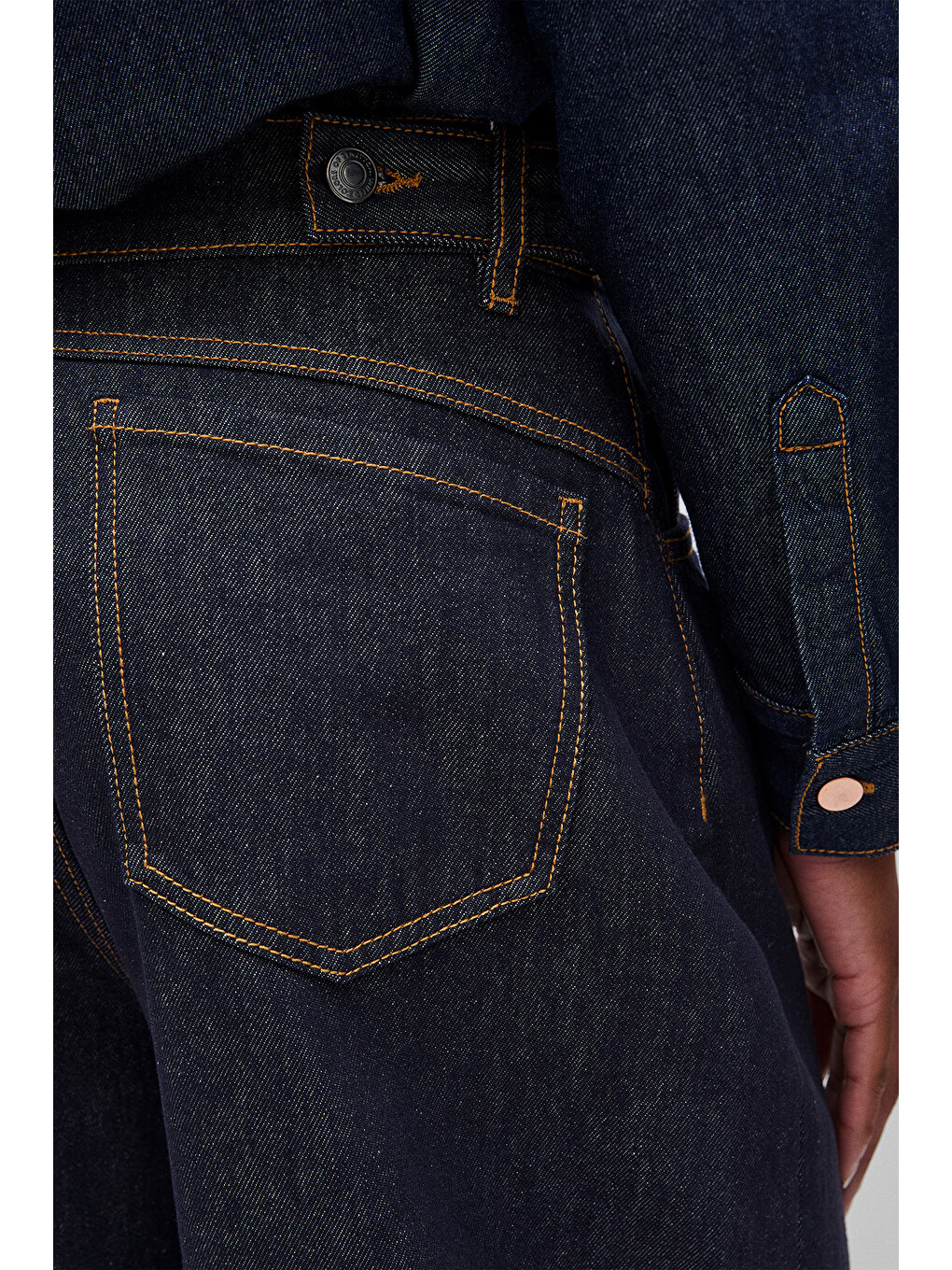 Kadın Koyu Mavi %100 Pamuk Cepli Denim Pantolon-3