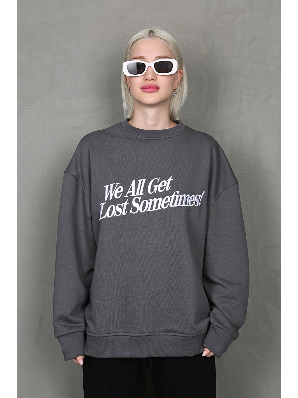 Gri Füme Baskılı Sweatshirt Mg1901