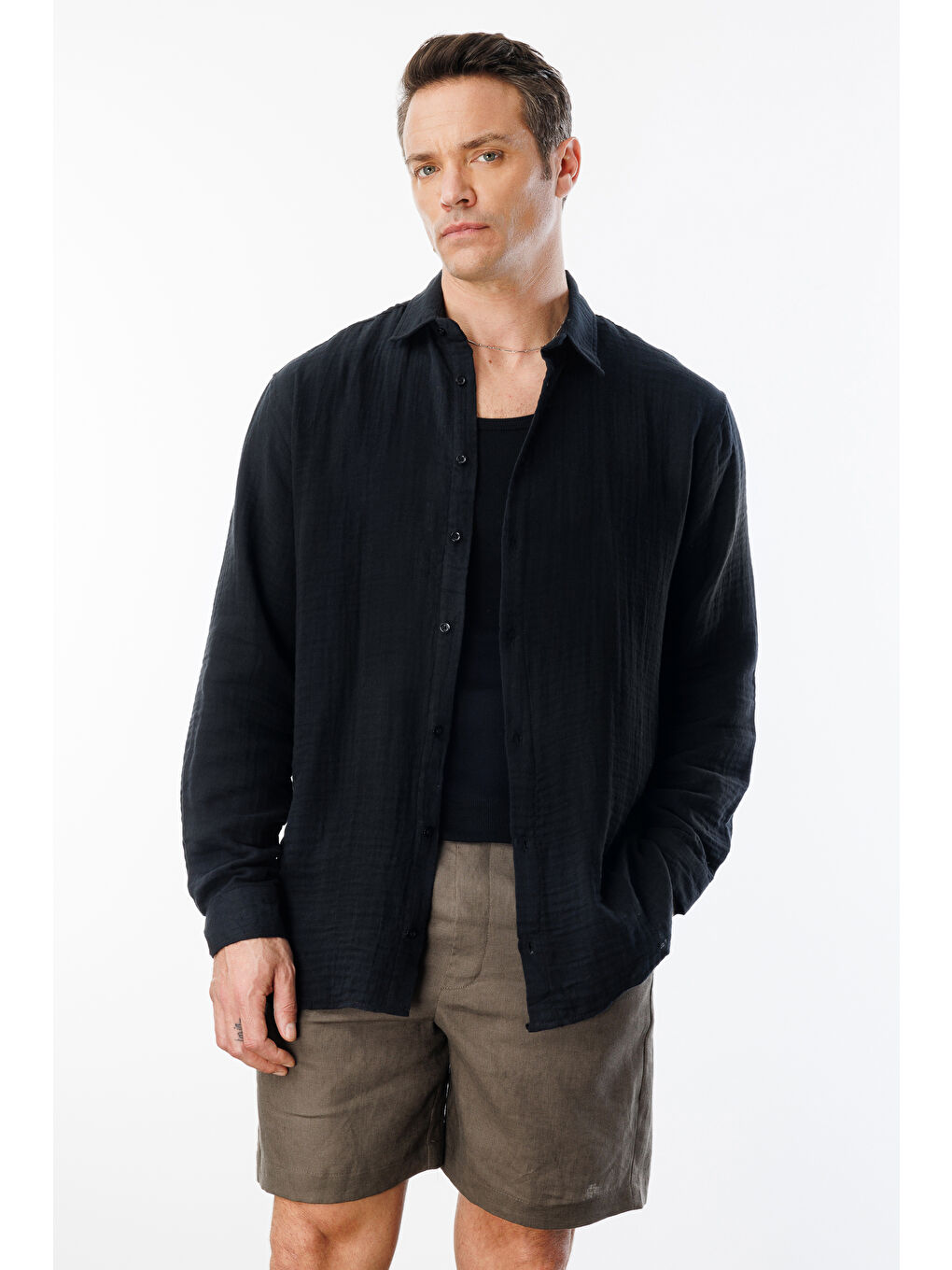Siyah Oversize Basic Erkek Müslin Gömlek ERKEK-MÜSLİN-GÖMLEK-1