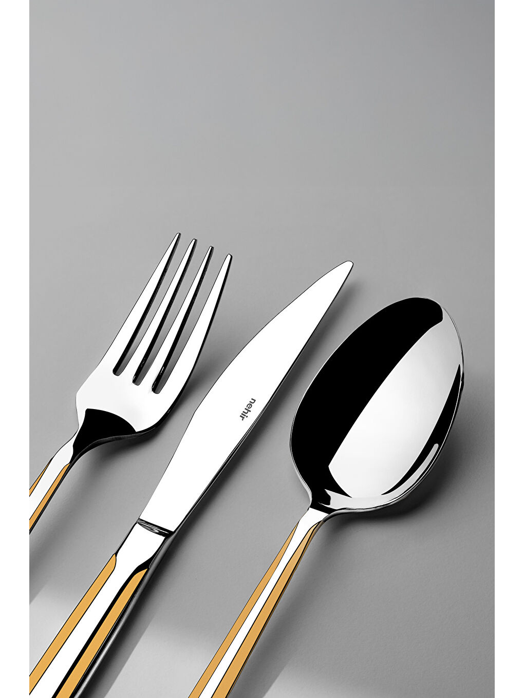 Sarı Milano Altın Saten 12 Kişilik 89 Parça Deri Kutulu Çatal Kaşık Bıçak Takımı-1