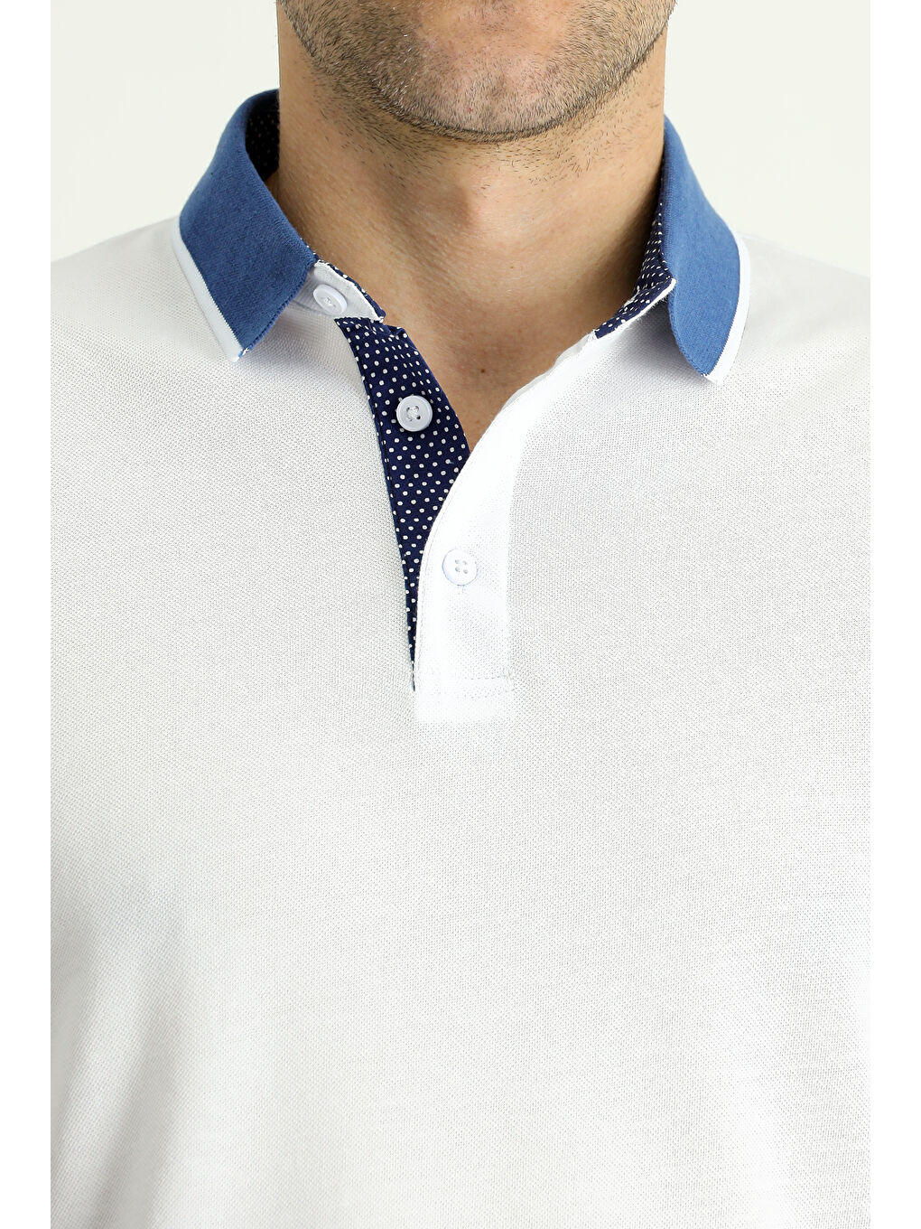 Beyaz Polo Yaka Regular Fit Desenli Pamuklu Büyük Beden Tişört-5