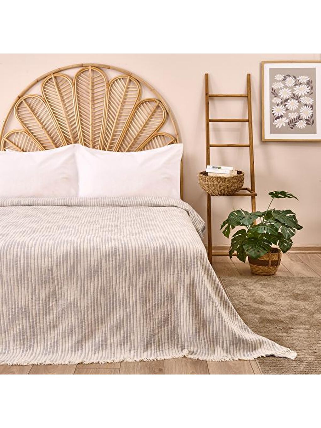 Soft Çift Kişilik Çizgili Yatak Örtüsü - Gri - 225x250 cm