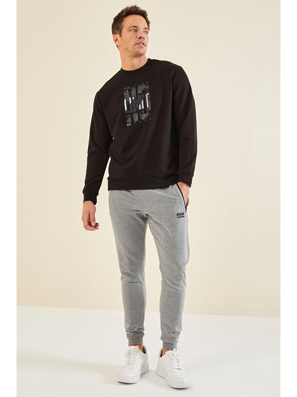 Lindon Siyah O Yaka Erkek Sweatshirt - 88130-1