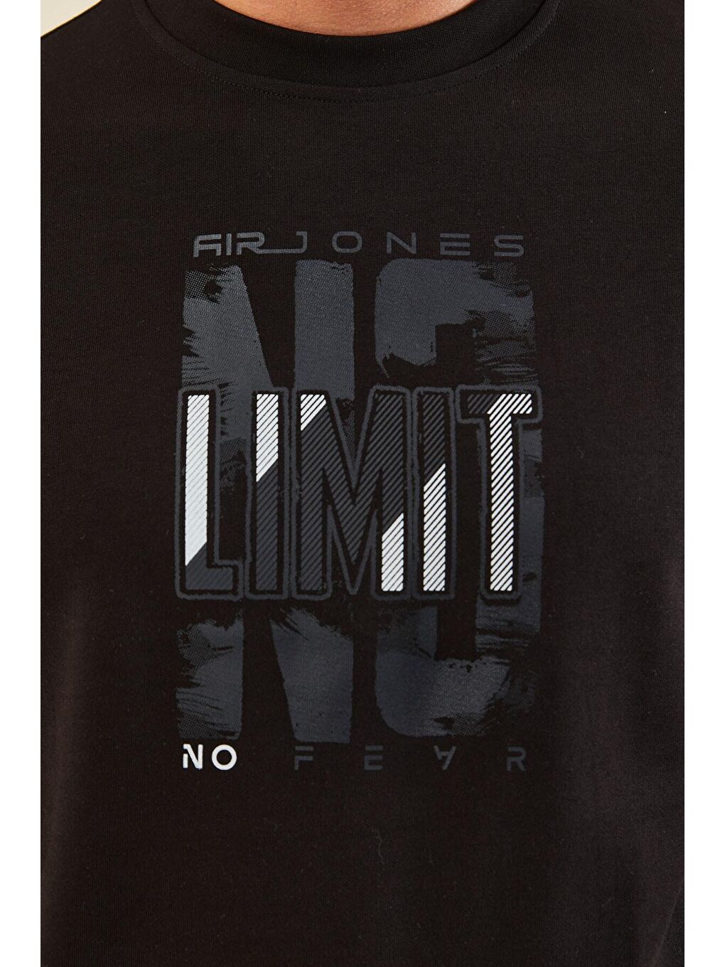 Lindon Siyah O Yaka Erkek Sweatshirt - 88130-2