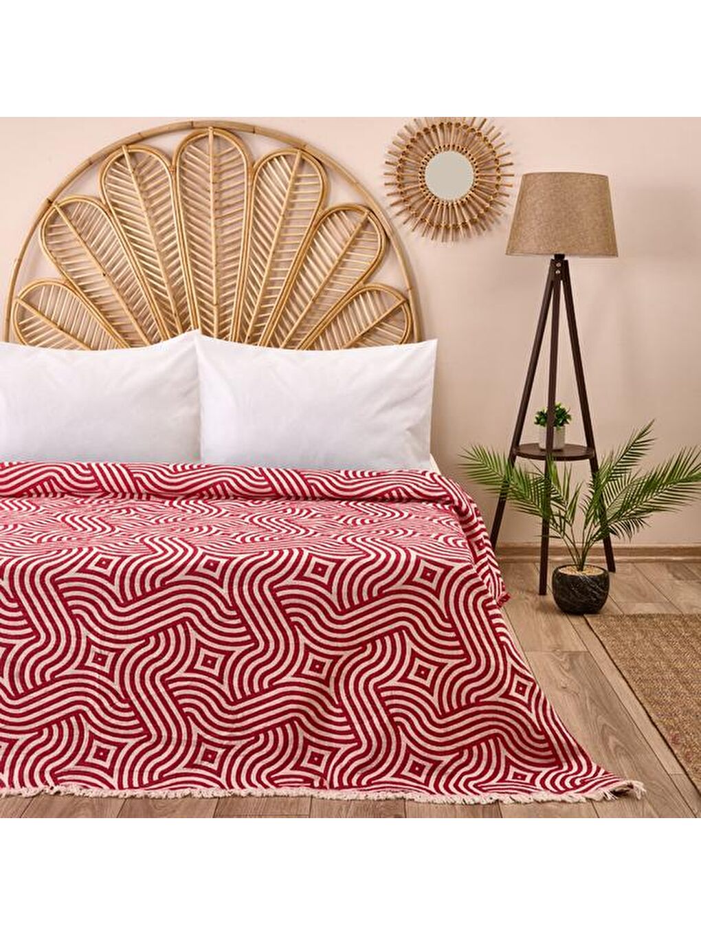 Soft Geometrik Desenli Çift Kişilik Yatak Örtüsü - Kırmızı - 225x250 cm