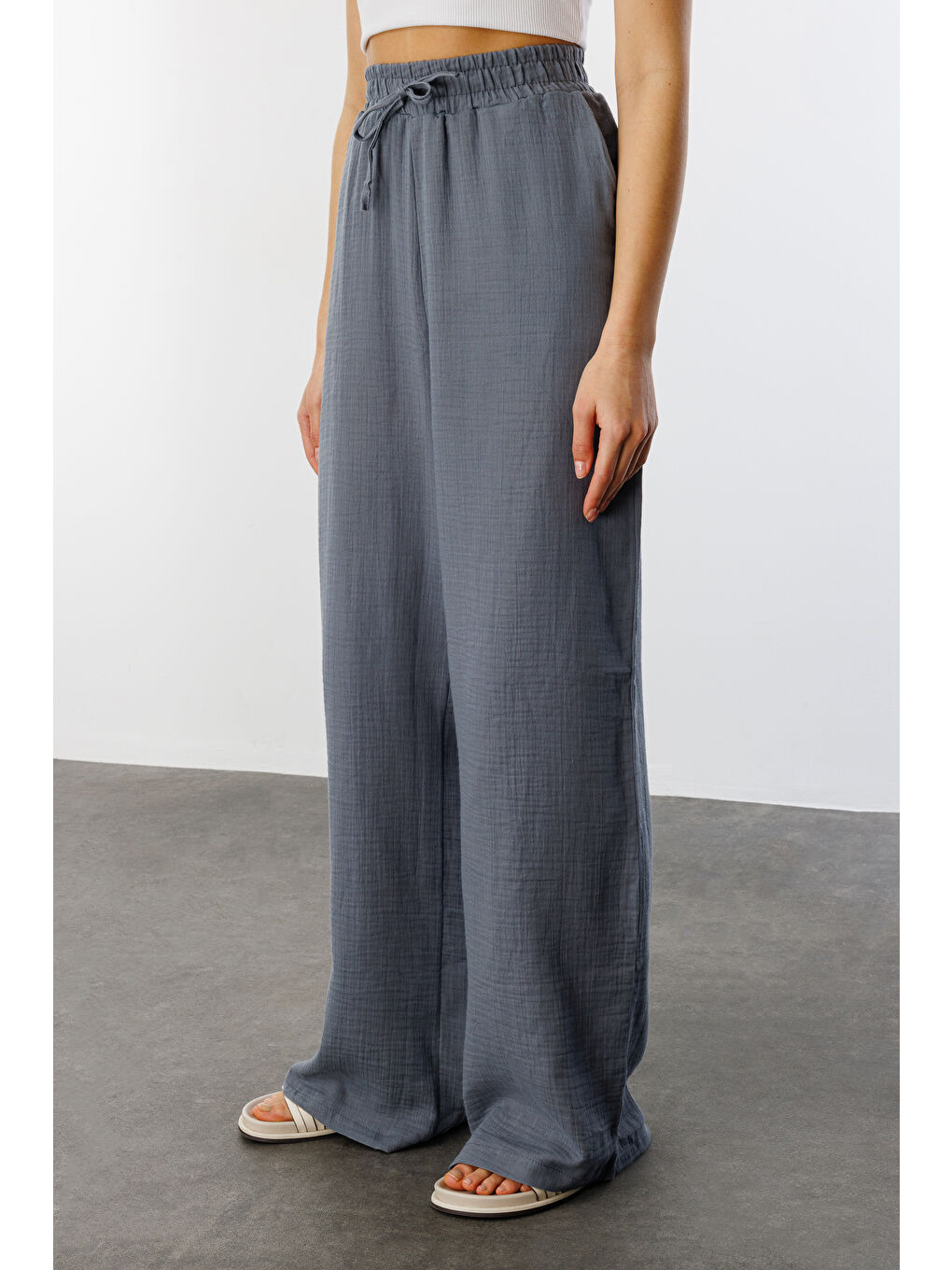 Gri Müslin Palazzo Kadın Pantolon MÜSLİN-PANTOLON-3