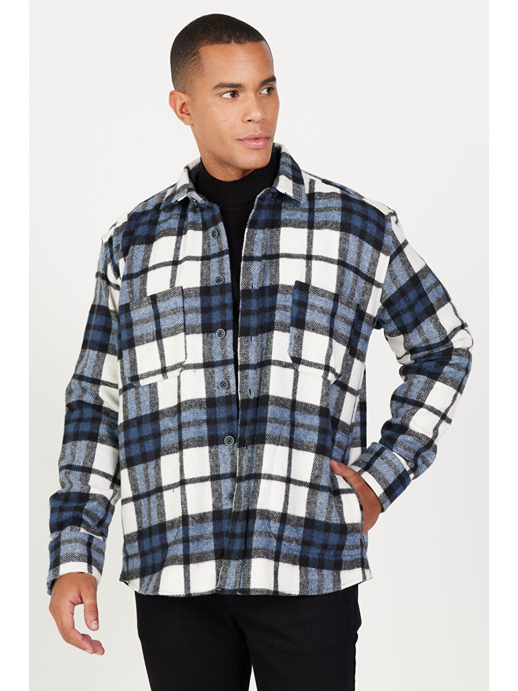 Lacivert Erkek İndigo-Siyah Oversize Fit Geniş Kesim Düğmeli Yaka Cepli Ekose Desenli Oduncu Gömlek Ceket