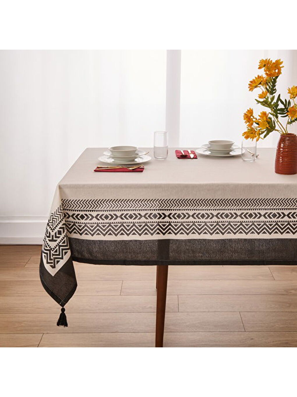 Soft Ethnic Masa Örtüsü - Beyaz - 140x220 cm
