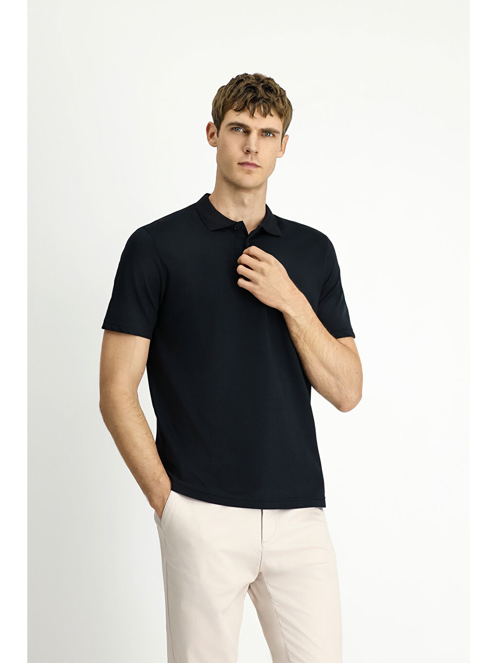 Siyah Polo Yaka Regular Fit Nakışlı Pamuklu Büyük Beden Tişört-4