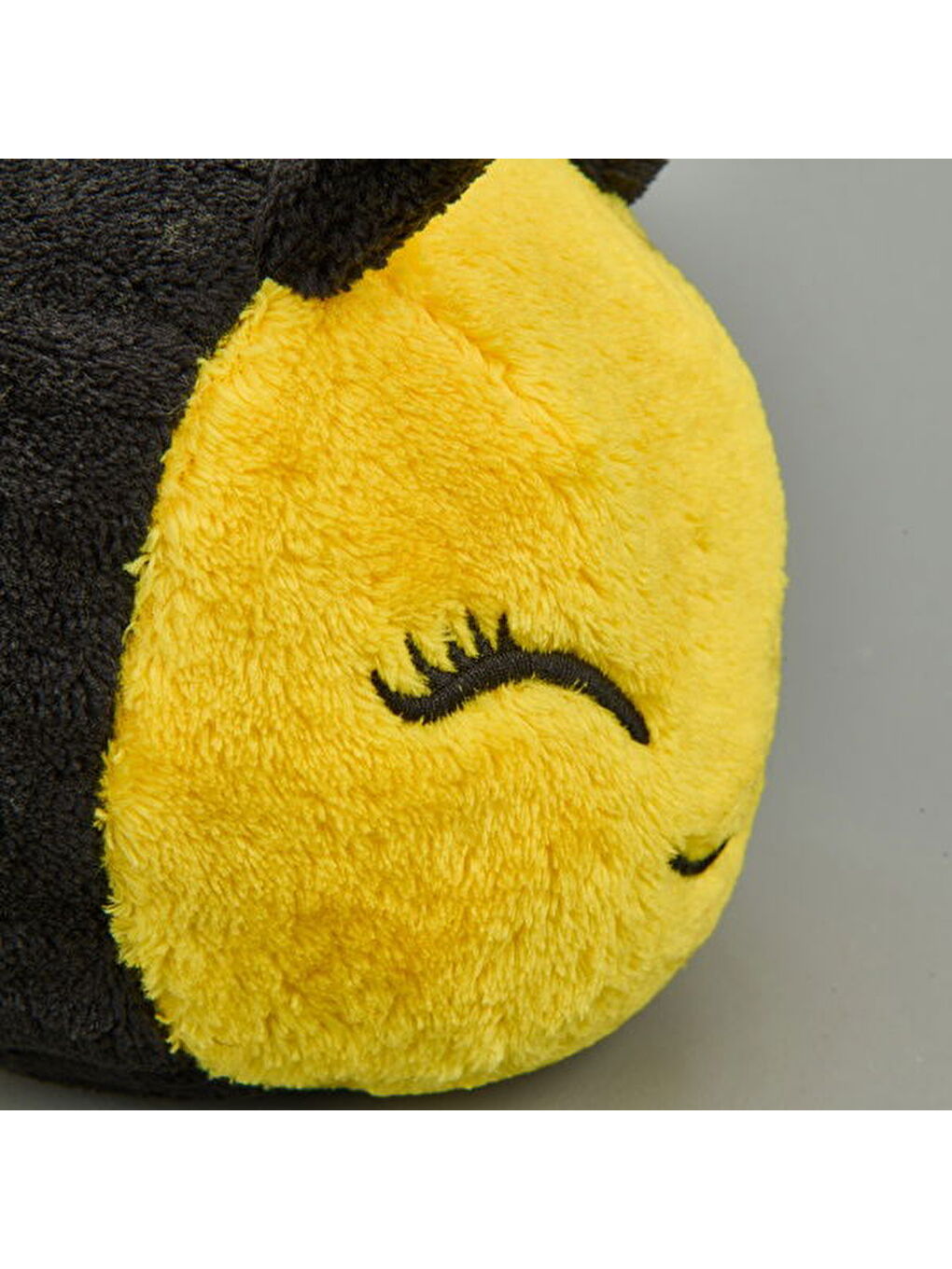 Karışık Soft Arı Figürlü Yastık - Renkli - 37x17 cm-1