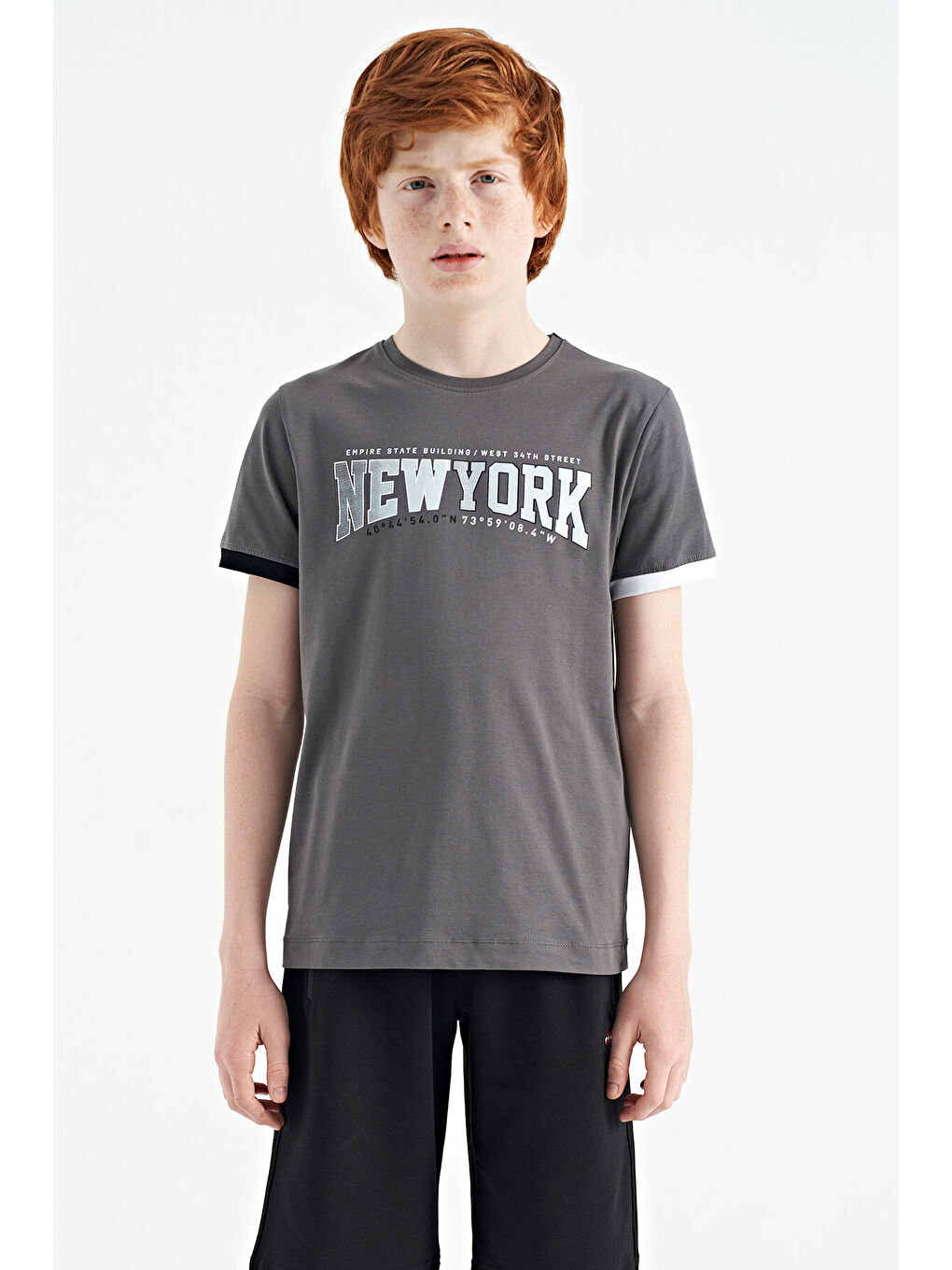 Koyu Gri Yazı Baskılı Standart Kalıp O Yaka Erkek  Çocuk Tişört - 11105