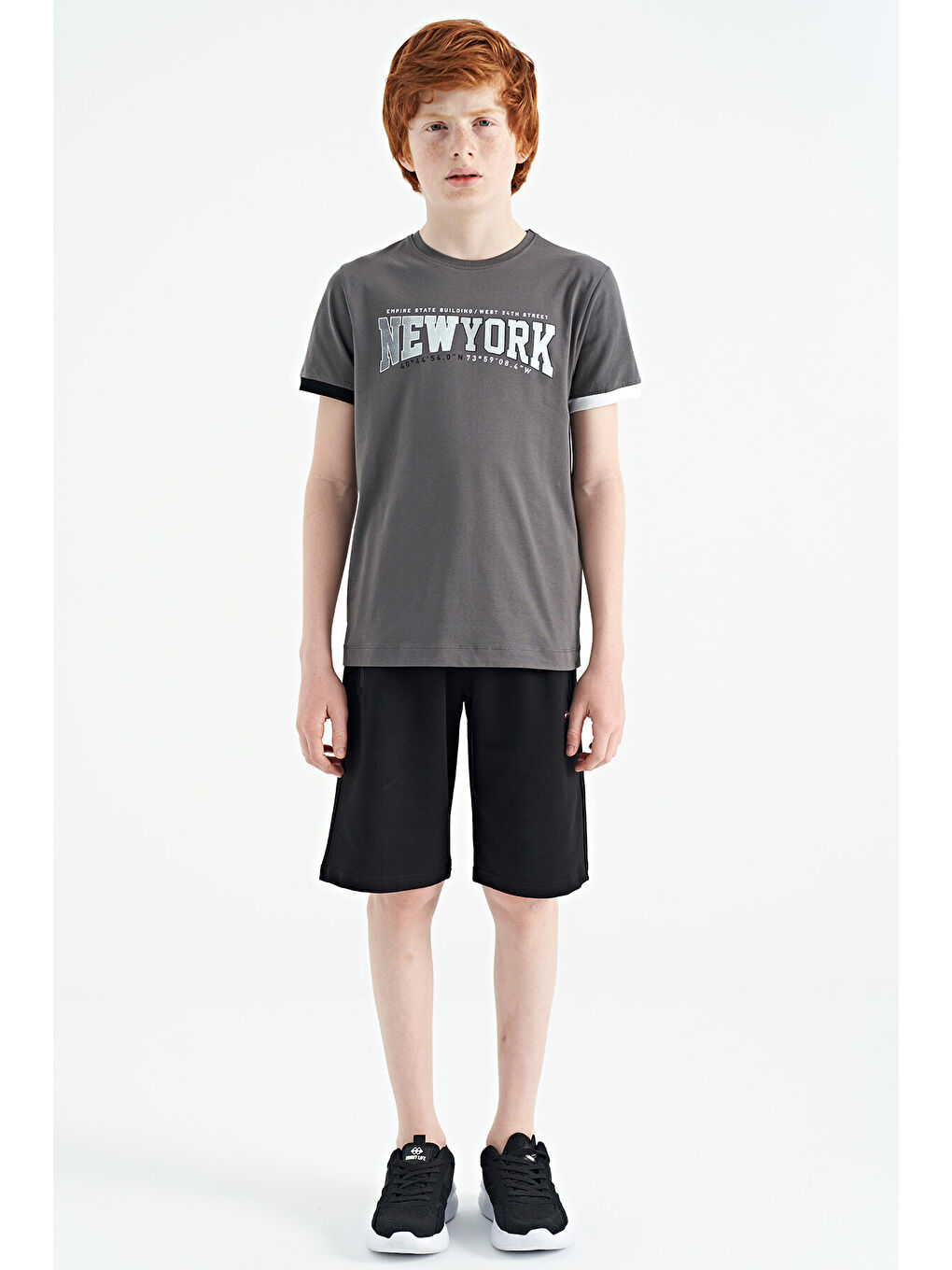 Koyu Gri Yazı Baskılı Standart Kalıp O Yaka Erkek  Çocuk Tişört - 11105-1