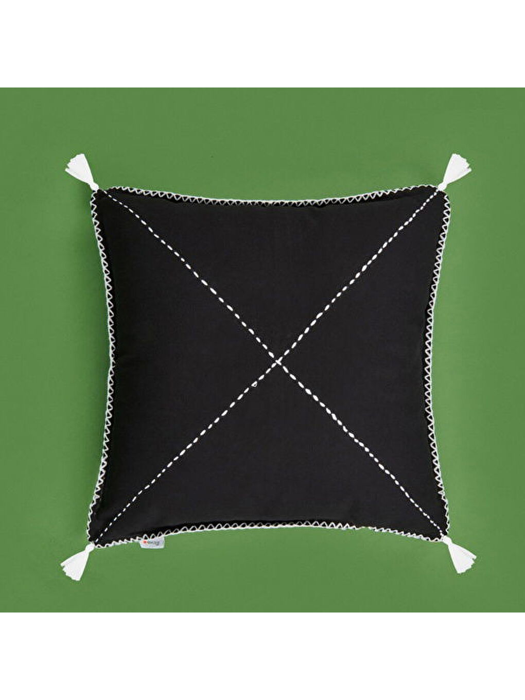 Soft Ethnic Püskül Detaylı Kırlent - Siyah - 40x40 cm-1