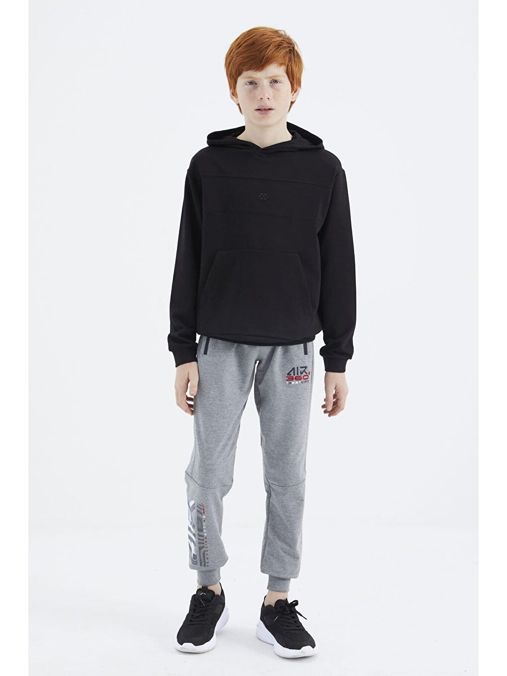 TOMMYLIFE Siyah Kapüşonlu Basic Erkek Çocuk Sweatshirt - 11181 - 2