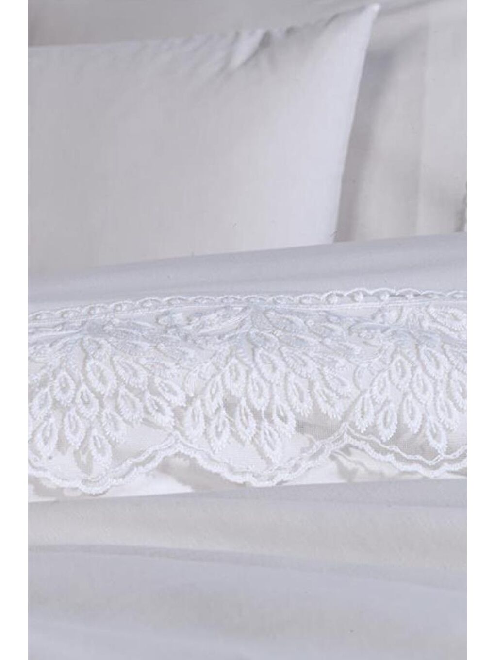 Karışık Fransız Dantelli Arduç Çeyizlik Nevresim Takımı Krem-2