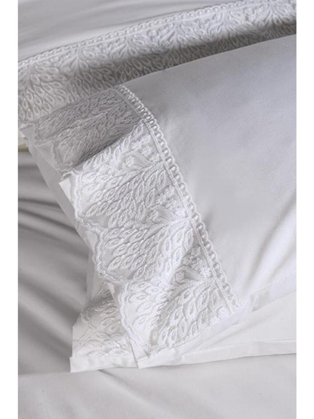 Karışık Fransız Dantelli Arduç Çeyizlik Nevresim Takımı Krem-3