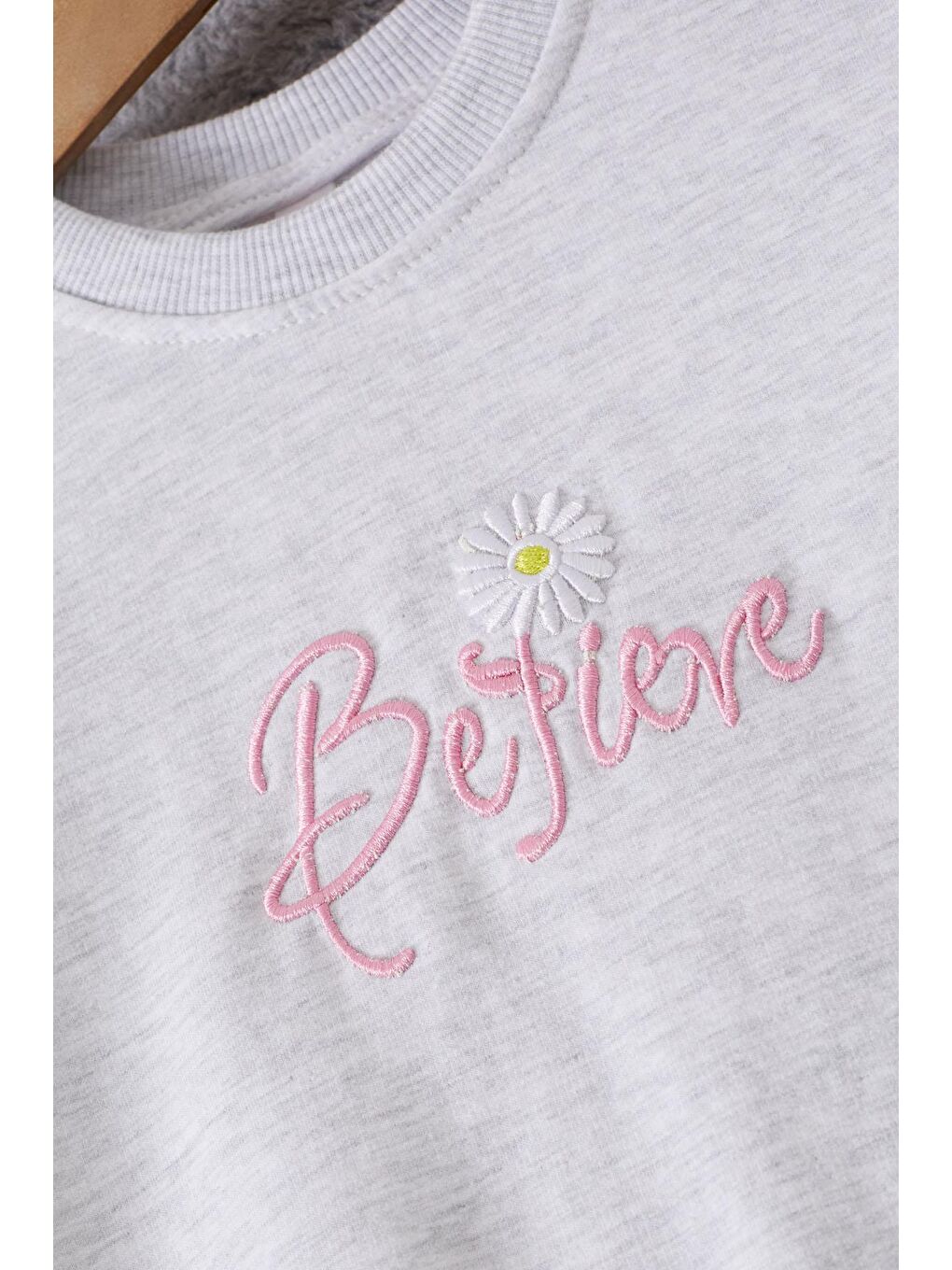 Gri Papatya Nakışlı Kolları Dantelli Kız Çocuk Sweatshirt 17167-1