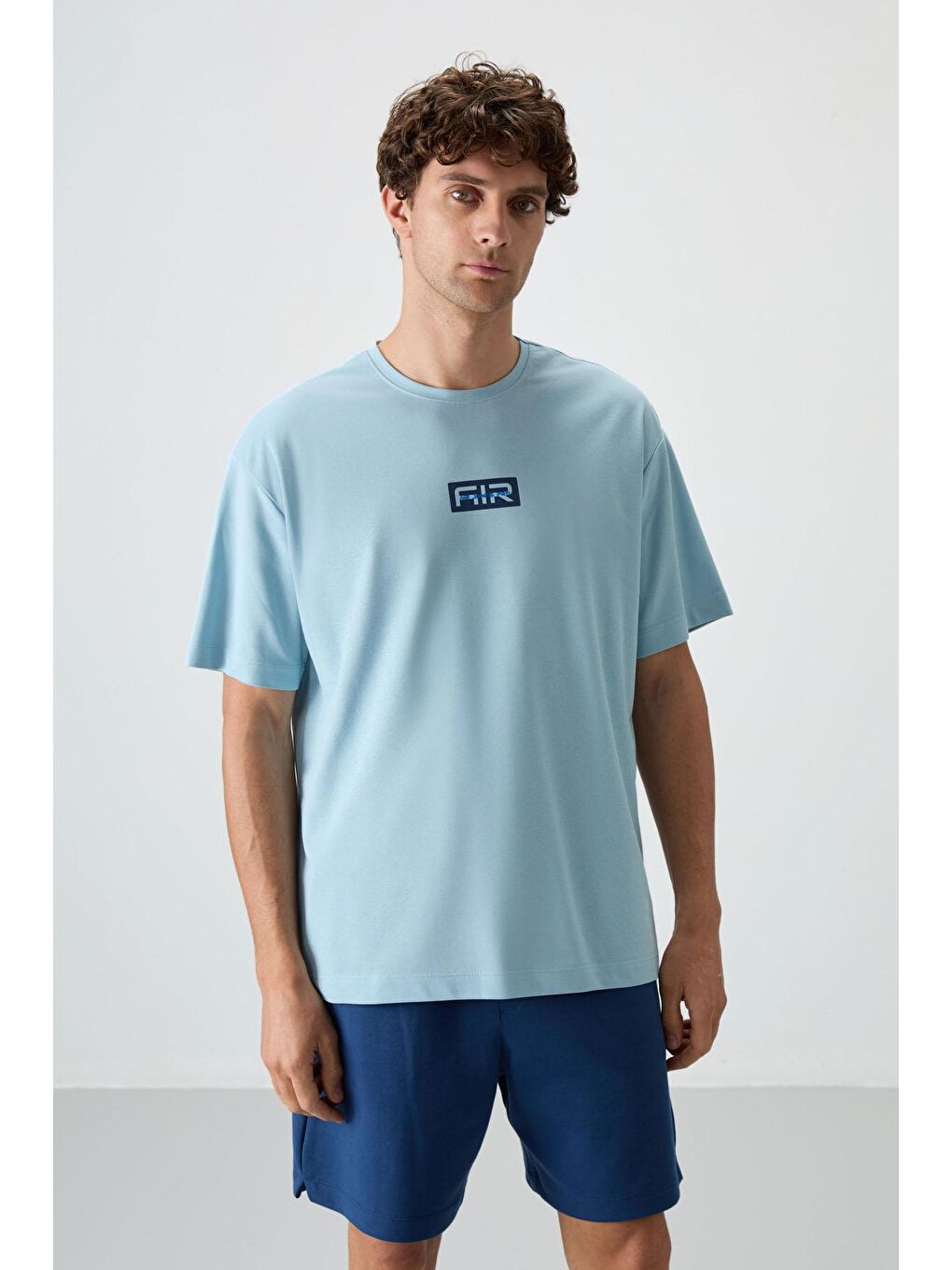 AIR JONES Açık Mavi Pamuklu Kalın Yüzeyi Dokulu Oversize Fit  Baskılı Erkek T-Shirt - 88367