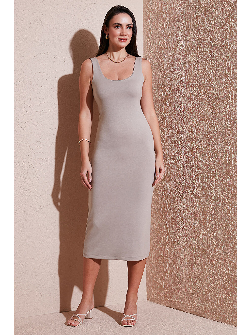 Bej Slim Fit Kalın Askılı Midi Kadın Elbise 5866154-2