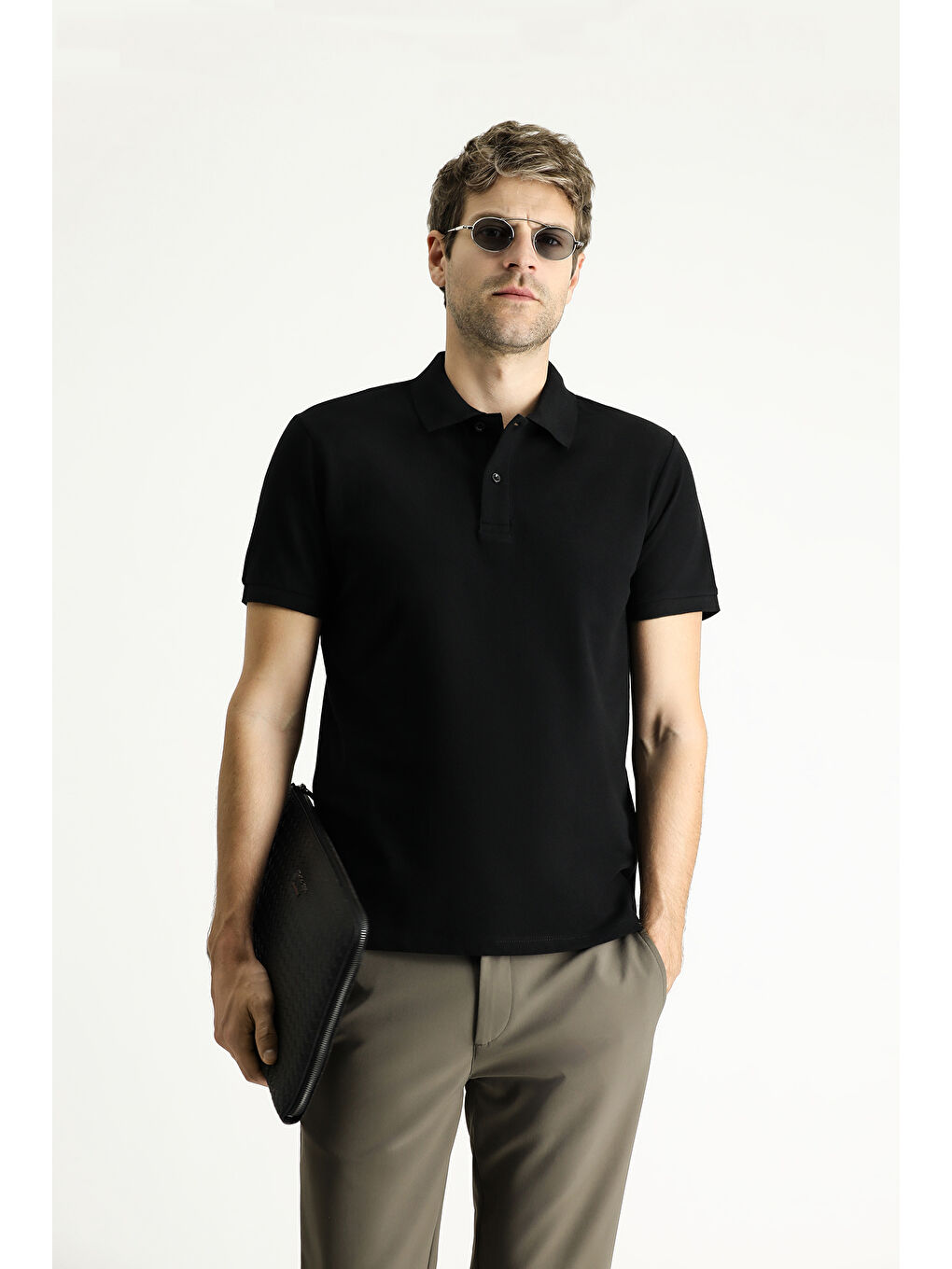 Siyah Slim Fit Dar Kesim Nakışlı Pamuk Polo Yaka %100 Pamuk Tişört