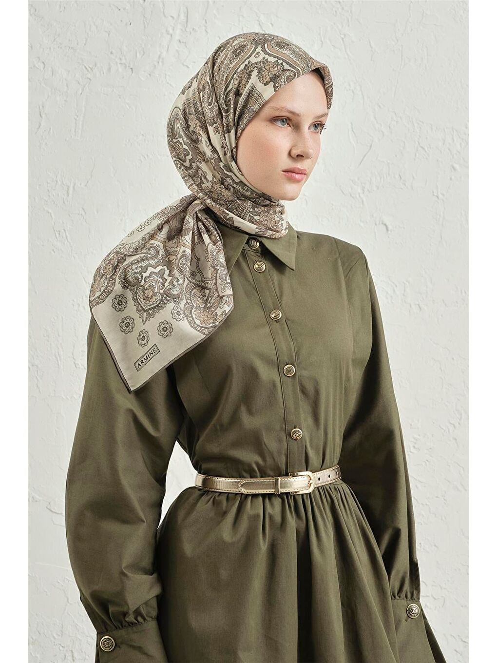 Bej Çiçek Eşarp 48 48-1