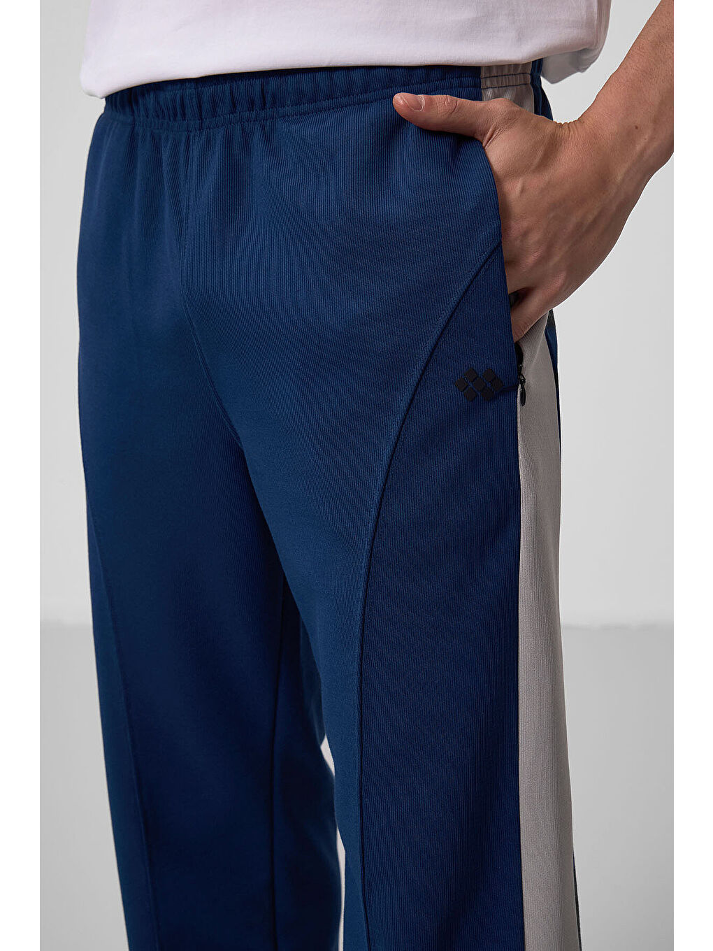 Lacivert Parlament-Taş Yüzeyi Dokulu Standart Fit Palazzo Erkek Pantolon - 82171-2