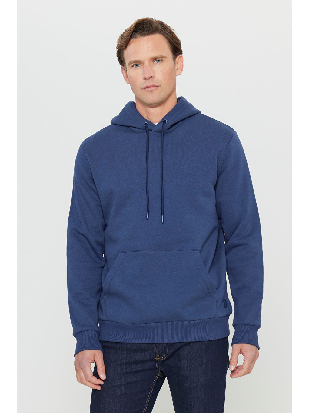 Erkek Lacivert Standart Fit Pamuklu Kapüşonlu Sweatshirt-2