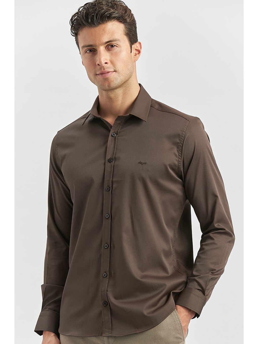Koyu Kahverengi Uzun Kol Düz Bez Ayağı 032 Sert Yaka Classic Slim Fit Gömlek 1004240334-1