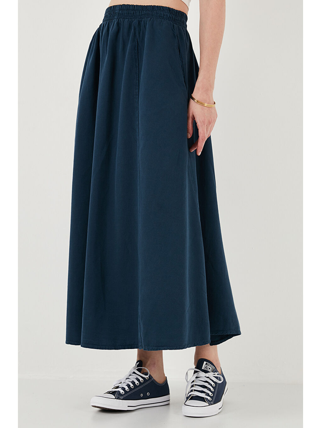 Lacivert Modest Pamuk Ve Keten Karışımlı Yüksek Bel Cepli Uzun Kiloş Tesettür Etek 668Yp4443-2