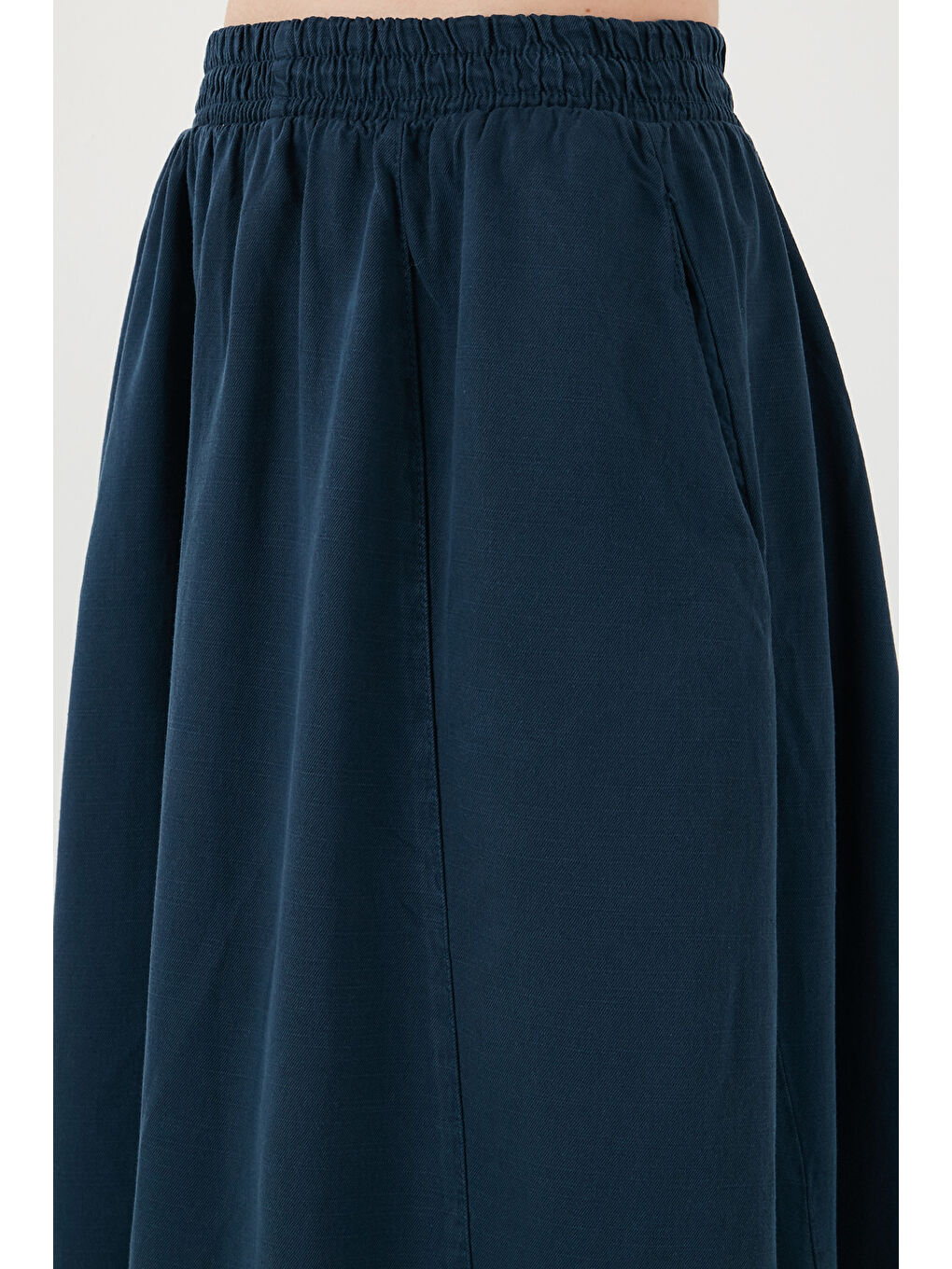 Lacivert Modest Pamuk Ve Keten Karışımlı Yüksek Bel Cepli Uzun Kiloş Tesettür Etek 668Yp4443-5