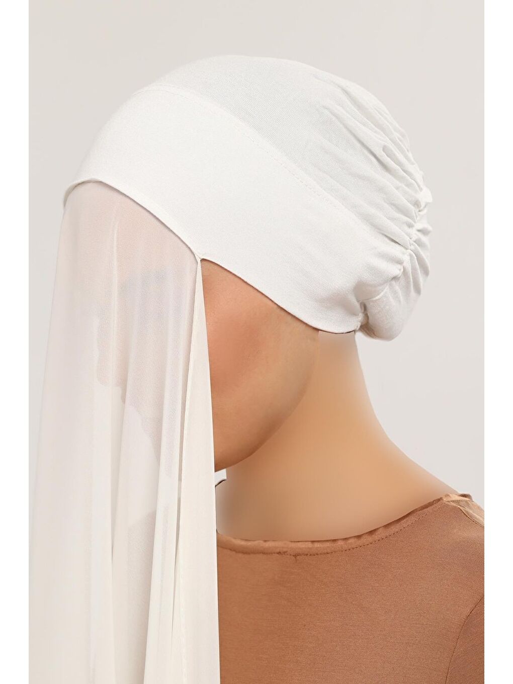 Ekru Hazır Pratik Lüks Geçmeli Lastikli Boneli Şifon Şal-1