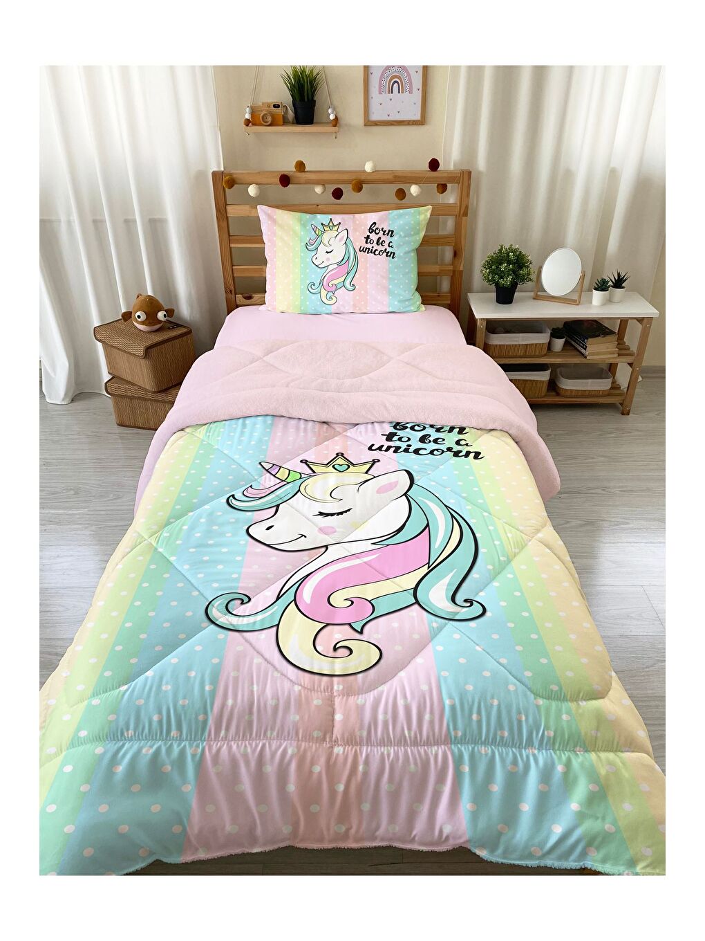 EVMİLA Karışık Tek Kişilik Unicorn Desen 160x220 Cm Welsoft Çift Taraflı Silikon Yorgan Ve Uyku Seti