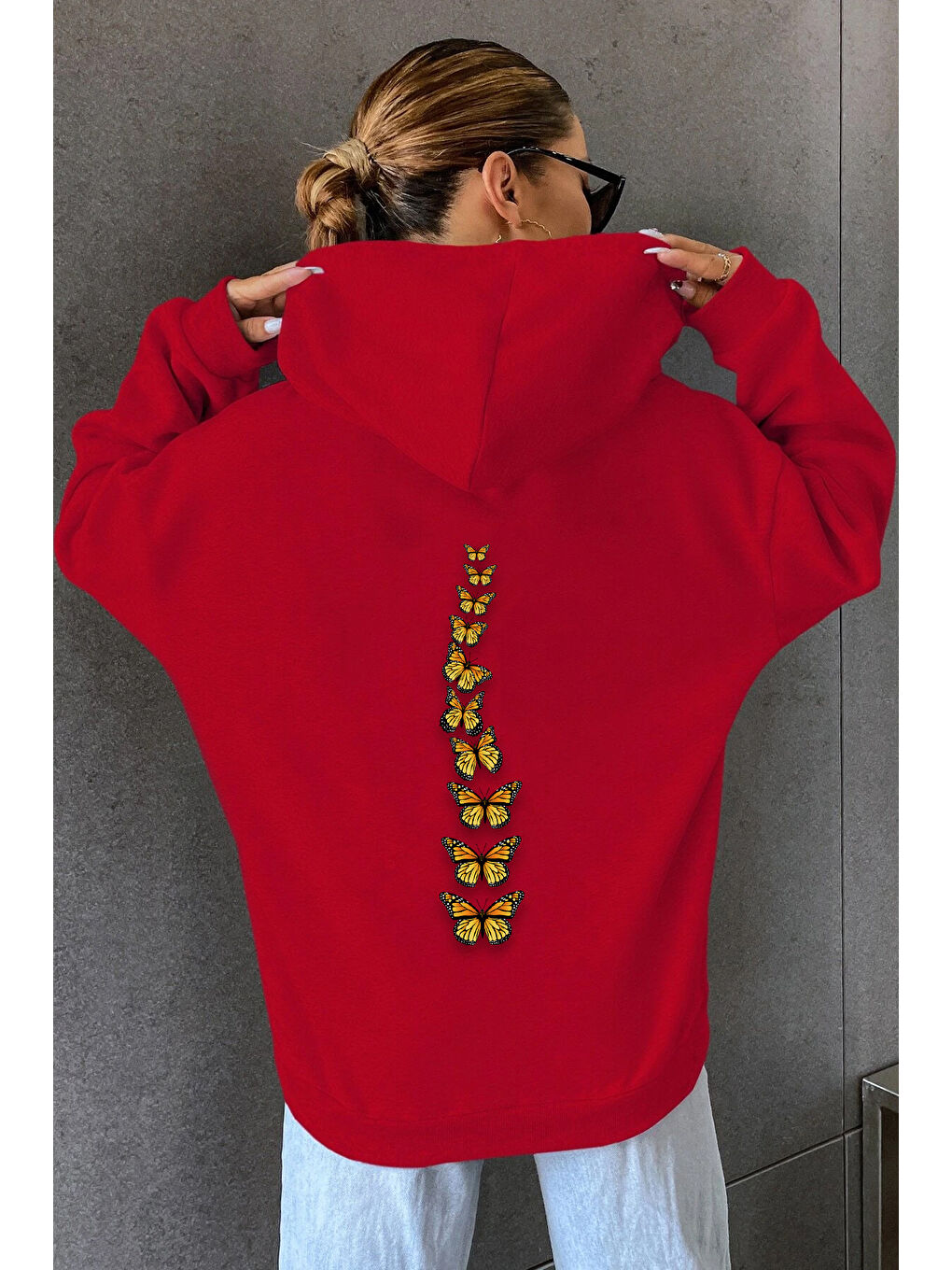 uyguntarz Kırmızı Unisex Oversize Sırt Kral Kelebek Baskılı Sweatshirt - 1