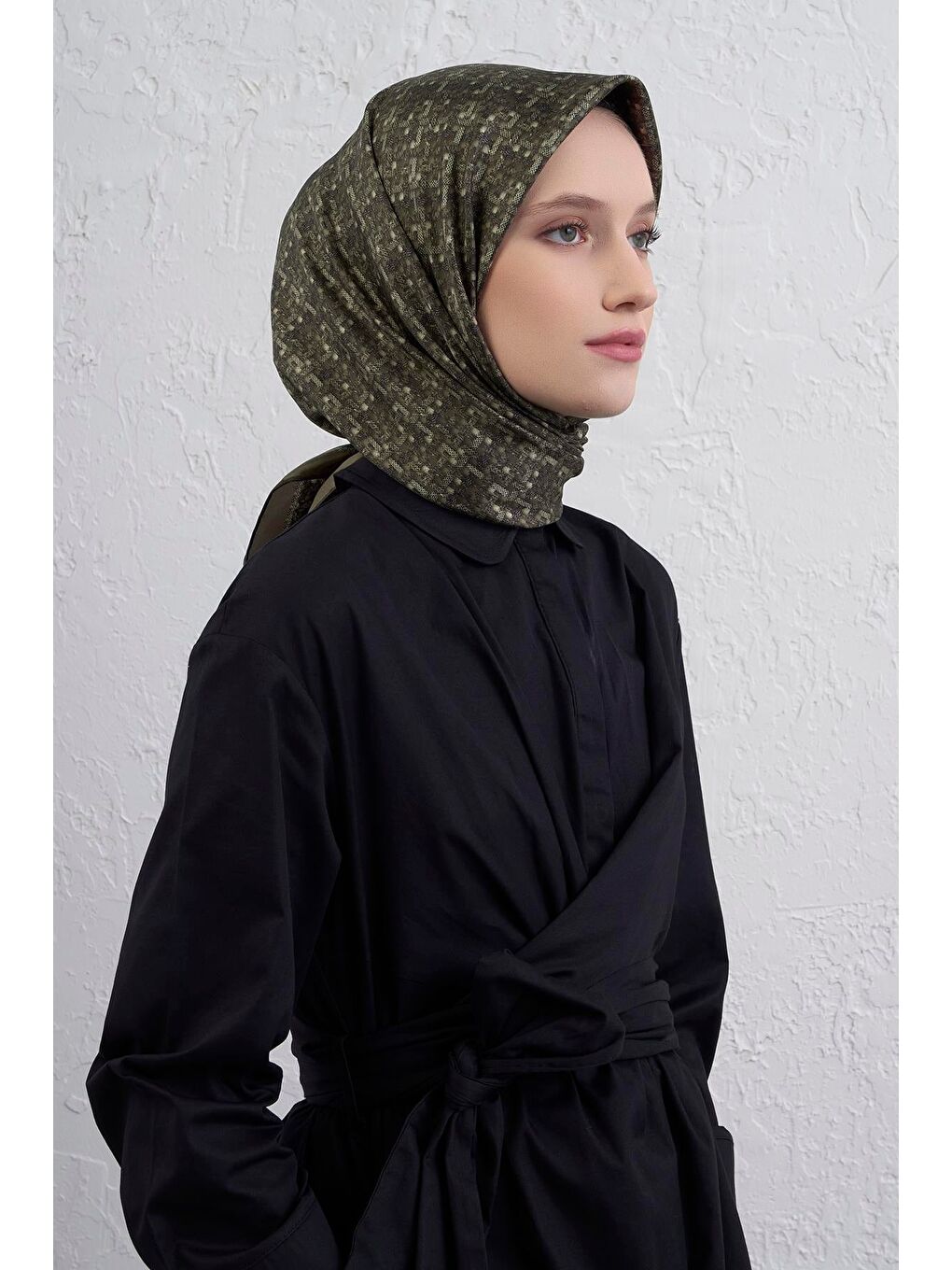 Haki Saf İpek Sura Eşarp 9405D 82