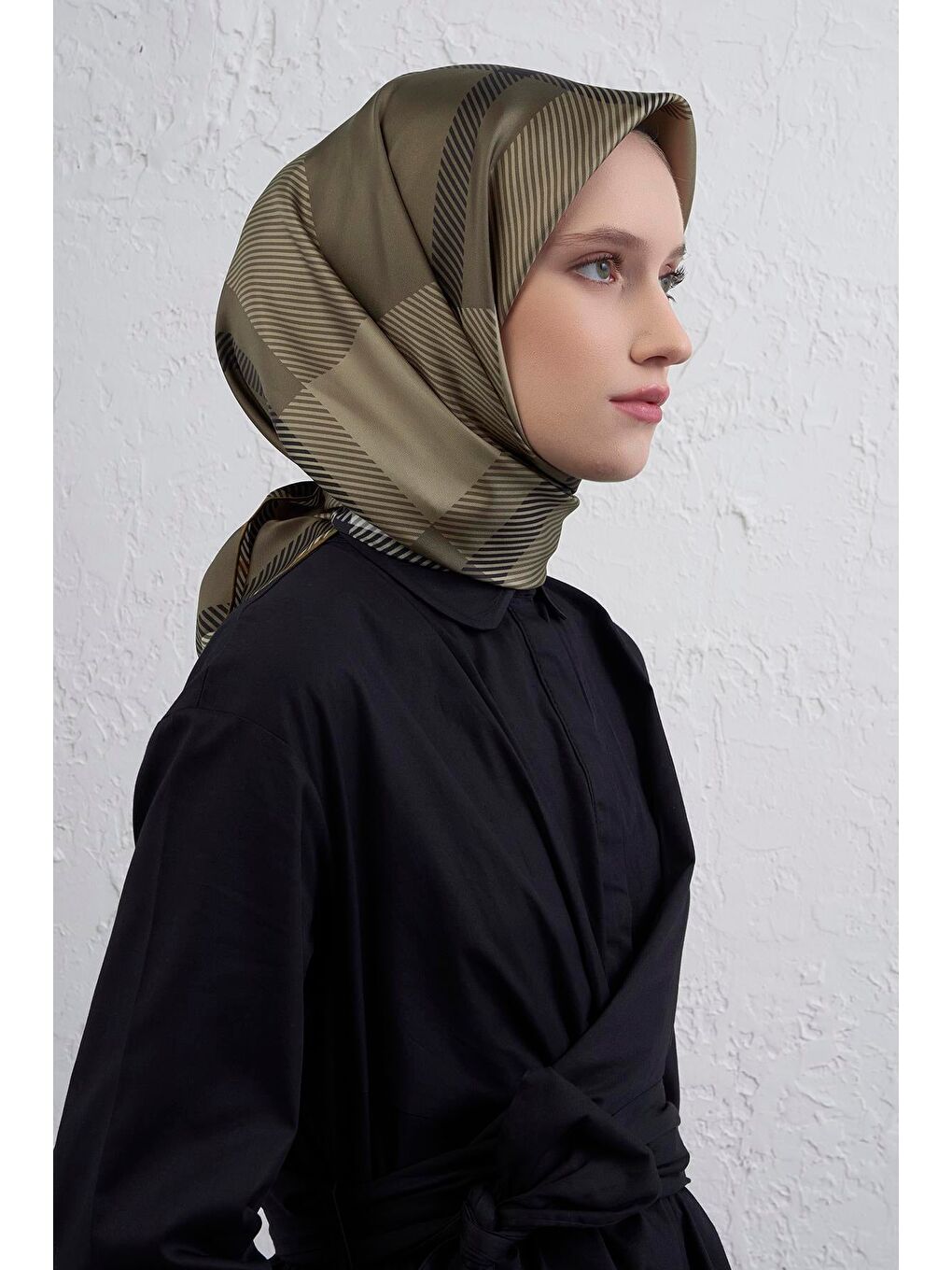 Haki Saf İpek Sura Eşarp 9418D 34-2