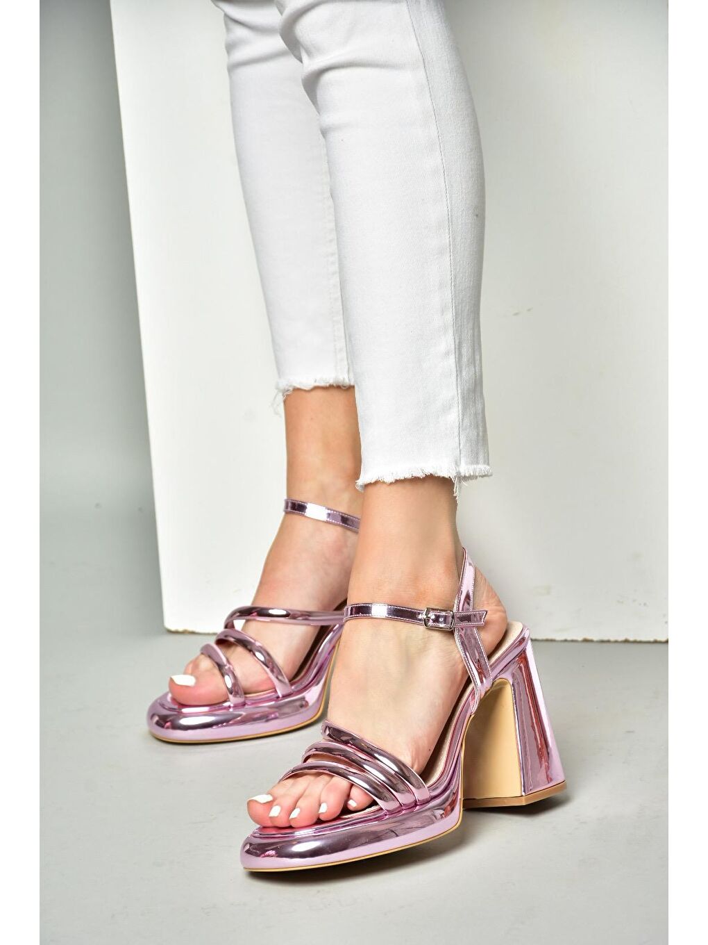 S5690202 Pembe Kadın Topuklu Ayakkabı-2