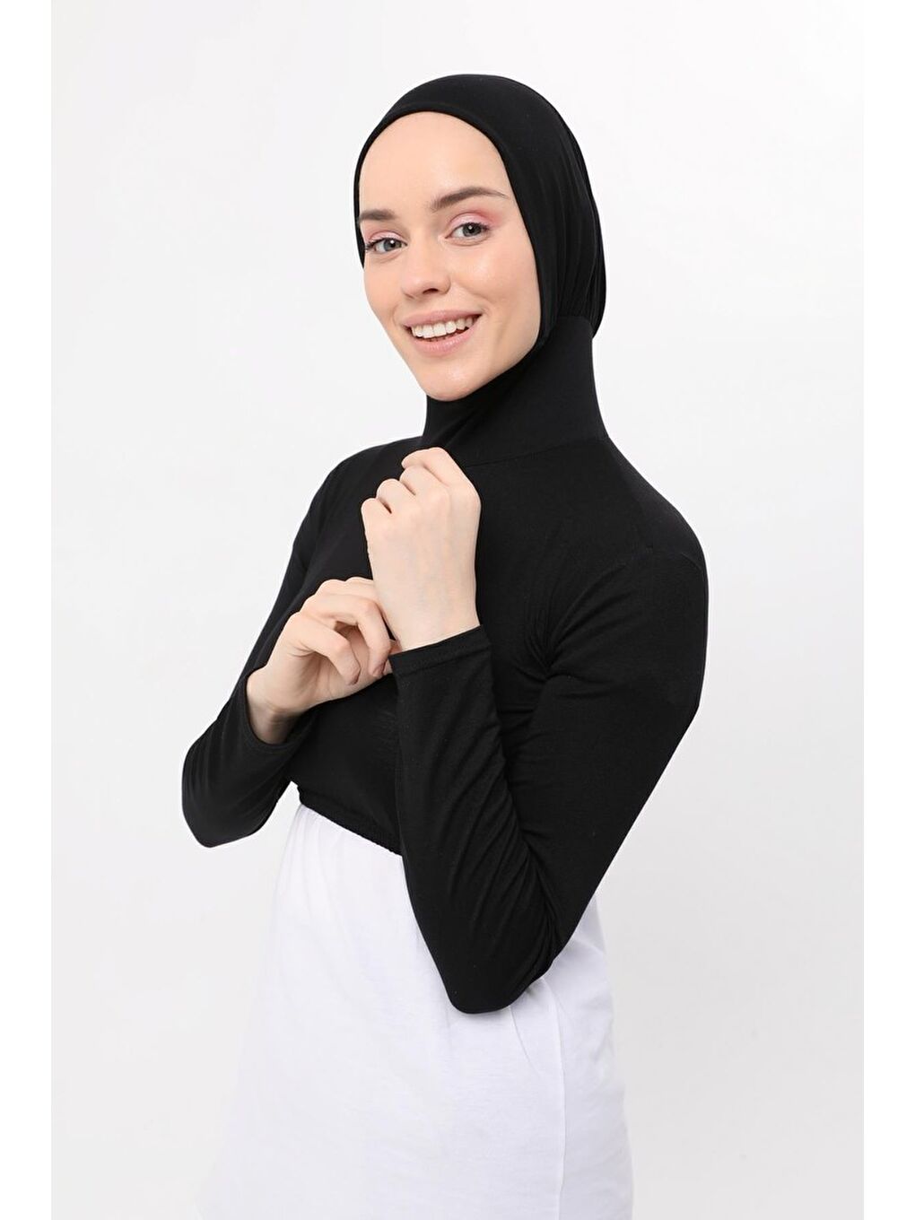 Siyah Uzun Kollu Boyunluklu Boneli Yarım Body-3