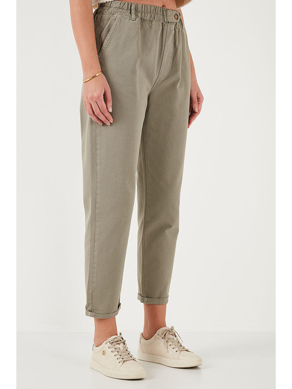 Haki Pamuklu Standart Fit Yüksel Bel Düz Paça Kadın Pantolon 668YP4924-1