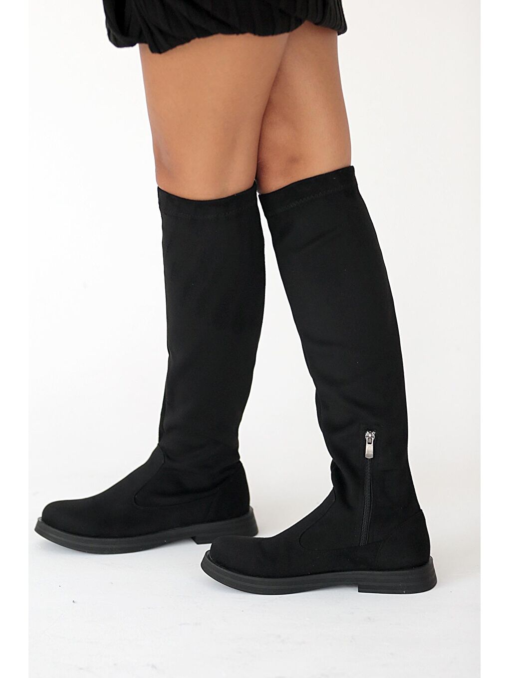 Siyah Kaymaz Taban Fermuarlı Streç Diz Altı Kadın Çizme 020-9500-22Süet-2